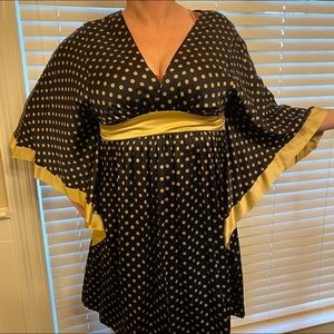 Black/gold polka dot kimono dress sz L